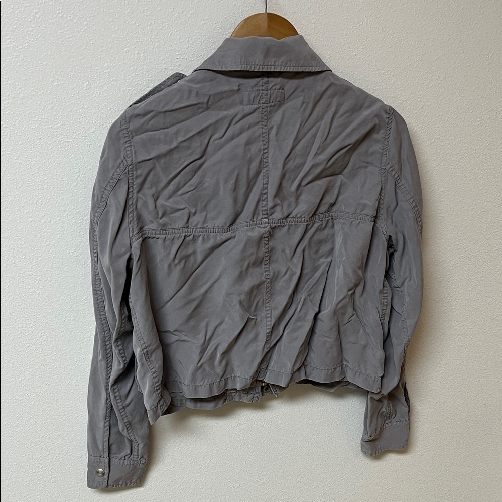 Blank NYC women’s Gray Bomber Jacket women’s size M - Picture 4 of 4